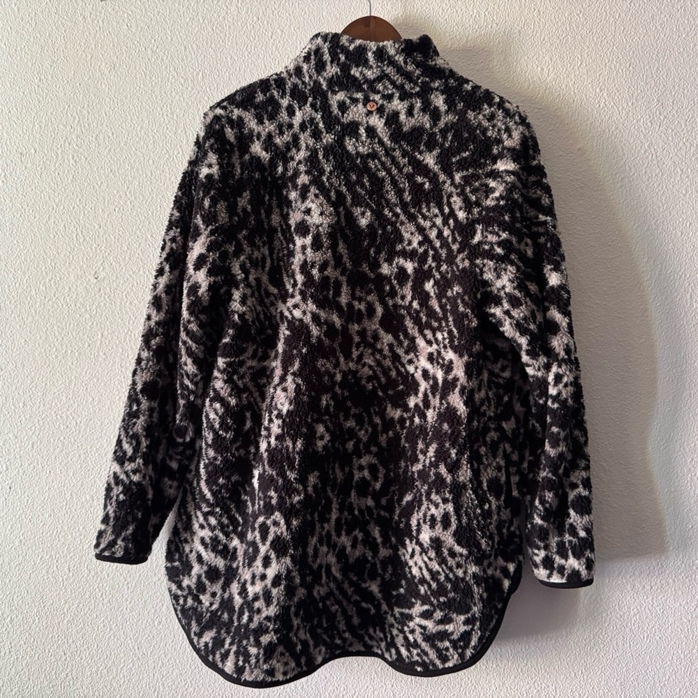 Cozy Sherpa Fleece Quarter Zip Pullover Animal Print Plus 14/16 Livi Streetwear - Picture 12 of 13